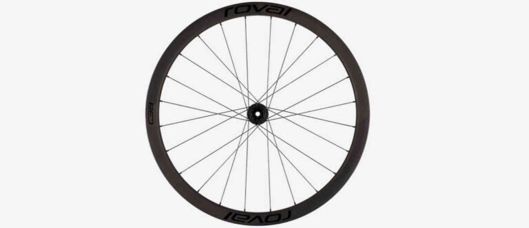 SpecializedカーボンホイールRoval Rapide C 38