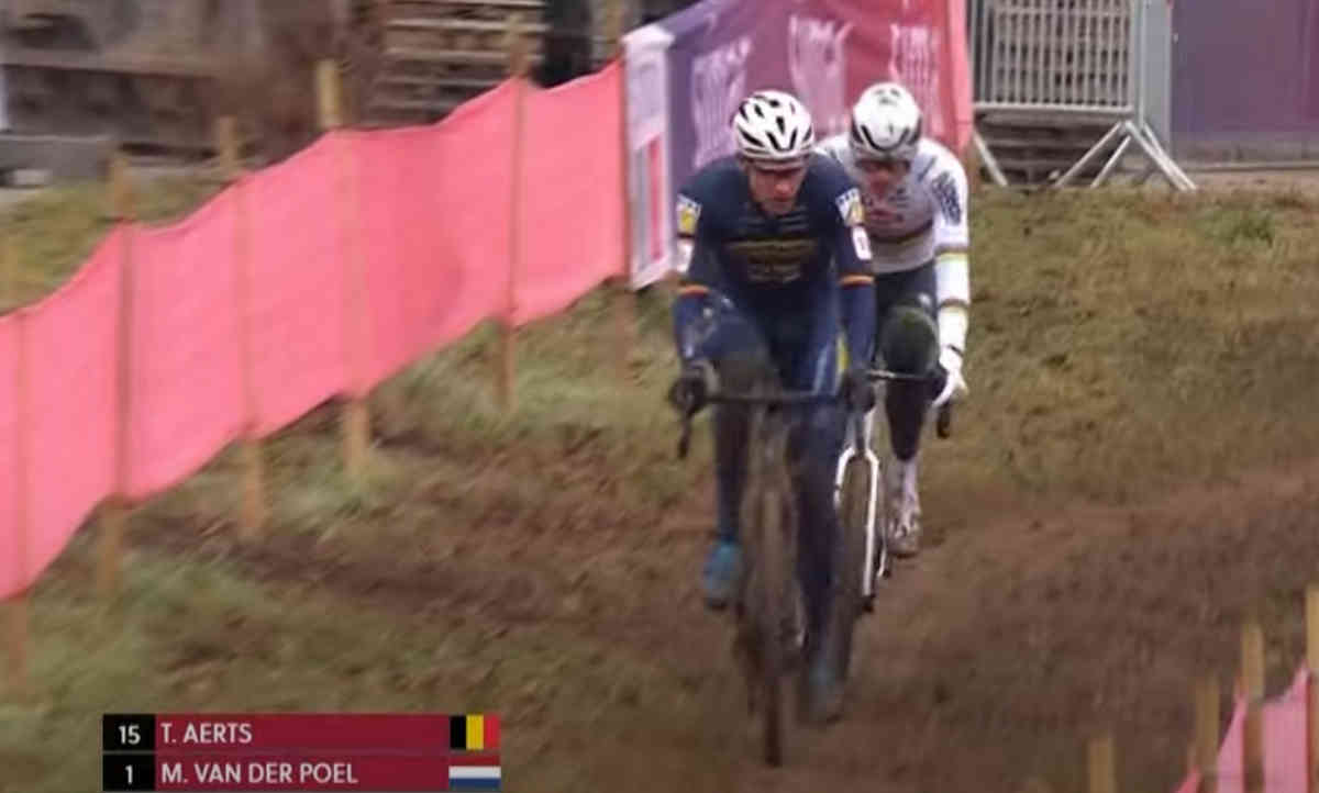 Mathieu van der Poel at 2024- 2025 World Cup in Besançon