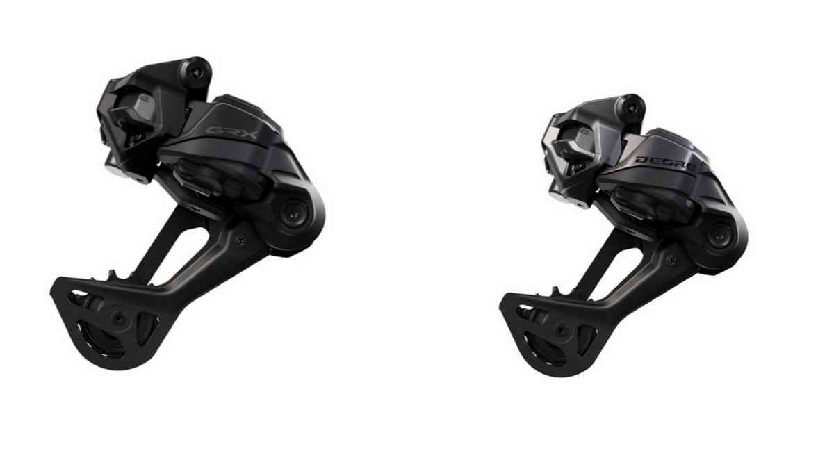 シマノGRX Di2 RX717リアディレイラーとシマノ DEORE M6200 Di2レイアディレイラー シマノGRX Di2 RX717リアディレイラーとシマノ DEORE M6200 Di2レイアディレイラー